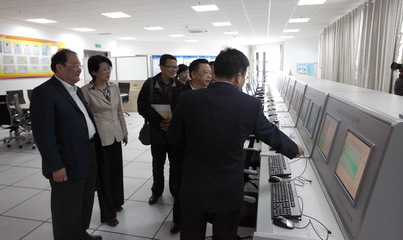 信息技術(shù)在現(xiàn)代大學(xué)制度建設(shè)中的角色與挑戰(zhàn)——國(guó)家教育咨詢委員會(huì)專題調(diào)研紀(jì)實(shí)